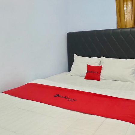 Reddoorz Syariah Near Stasiun Wates Hotel Wates  Exterior photo