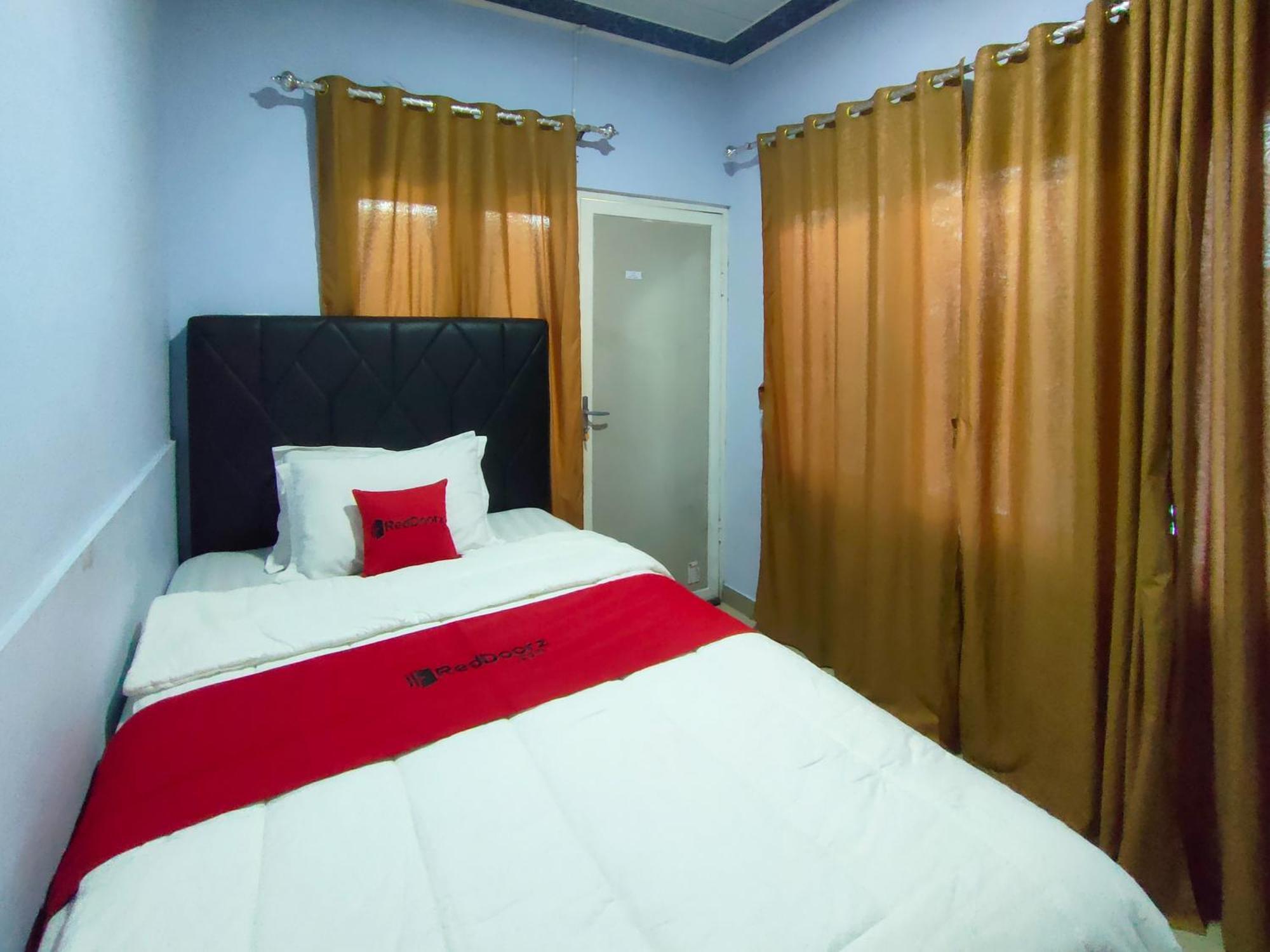 Reddoorz Syariah Near Stasiun Wates Hotel Wates  Exterior photo